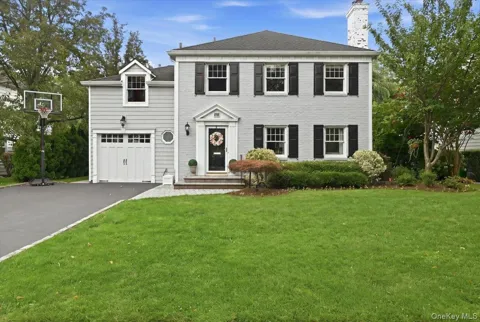 60 Kenwood Road