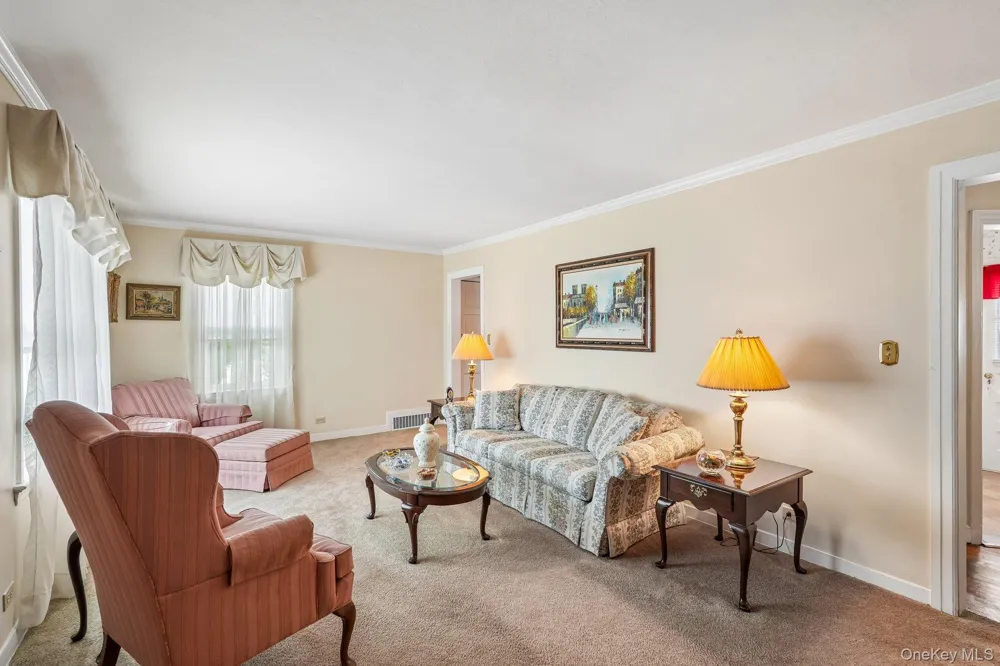 105 Hildreth Place Yonkers, NY 10704