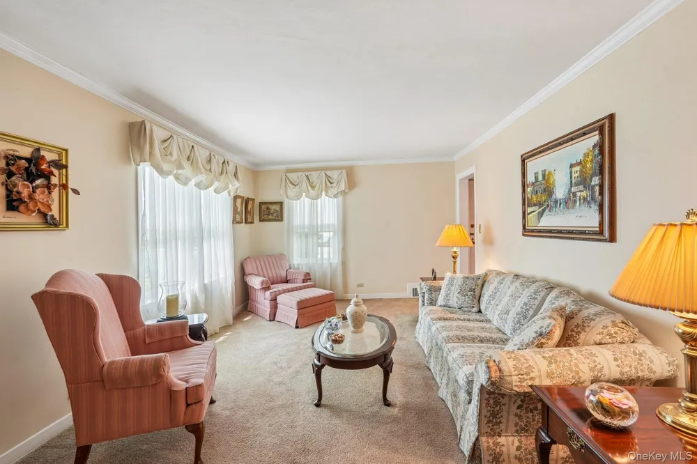 105 Hildreth Place Yonkers, NY 10704