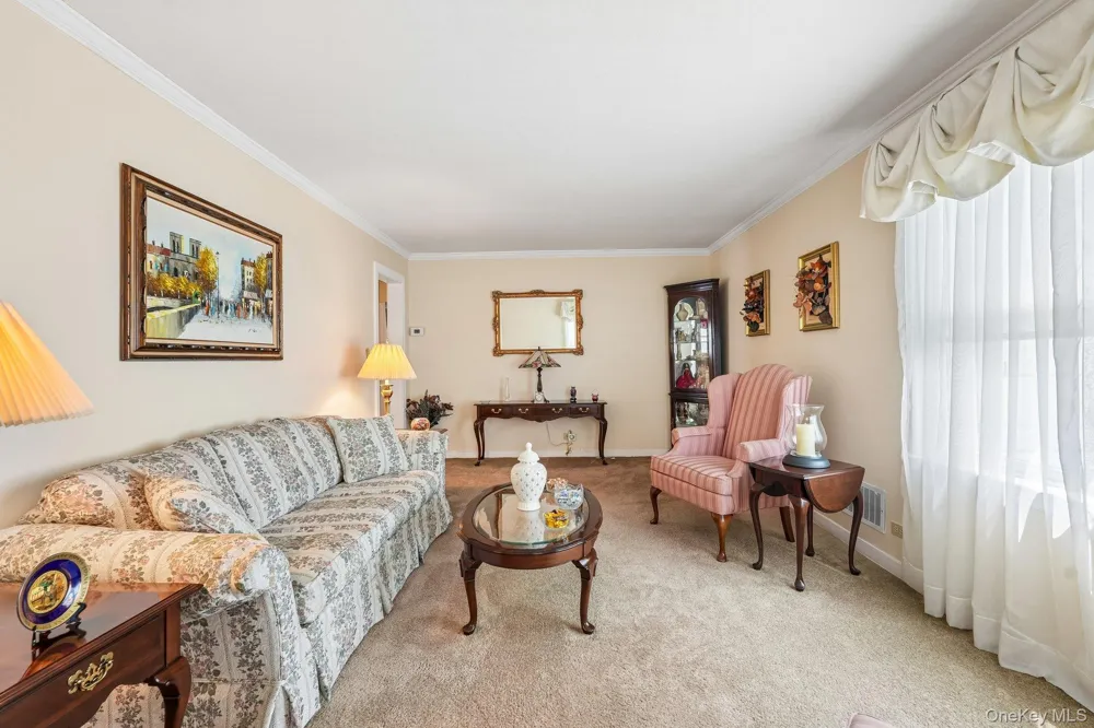 105 Hildreth Place Yonkers, NY 10704
