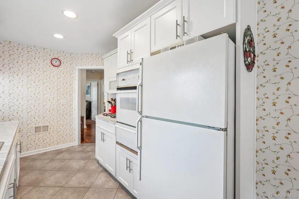 105 Hildreth Place Yonkers, NY 10704