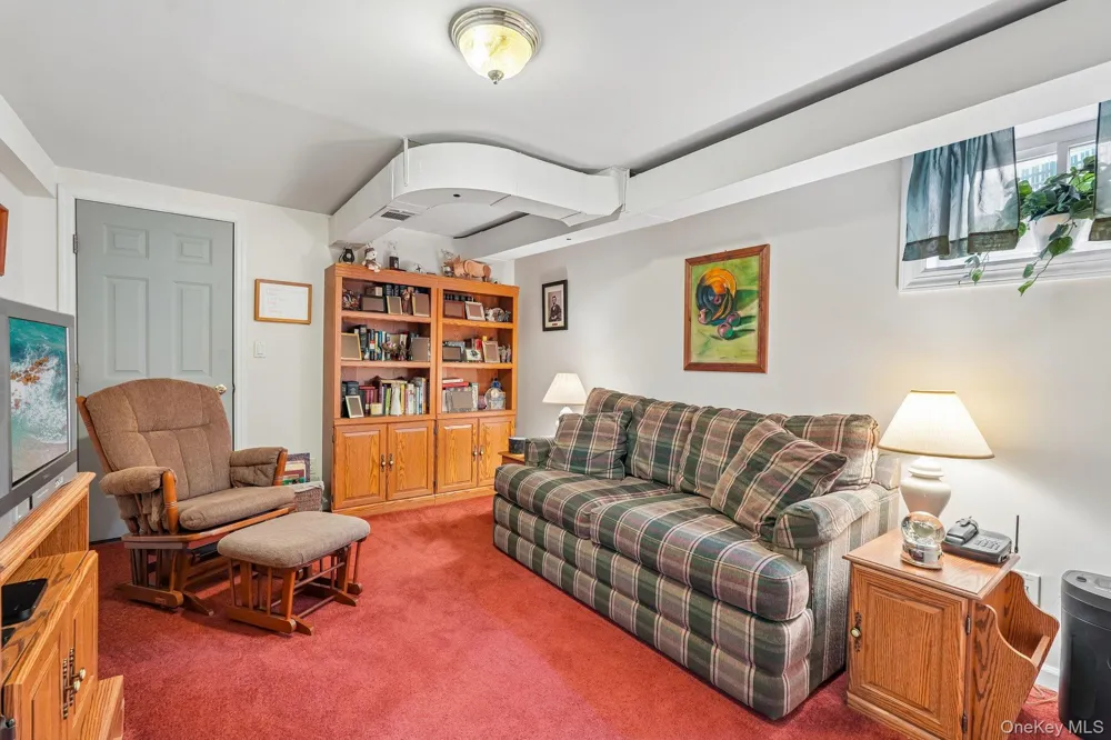 105 Hildreth Place Yonkers, NY 10704