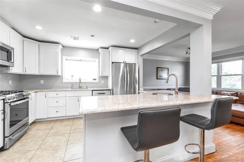 647 Jarvis Avenue Far Rockaway, NY 11691
