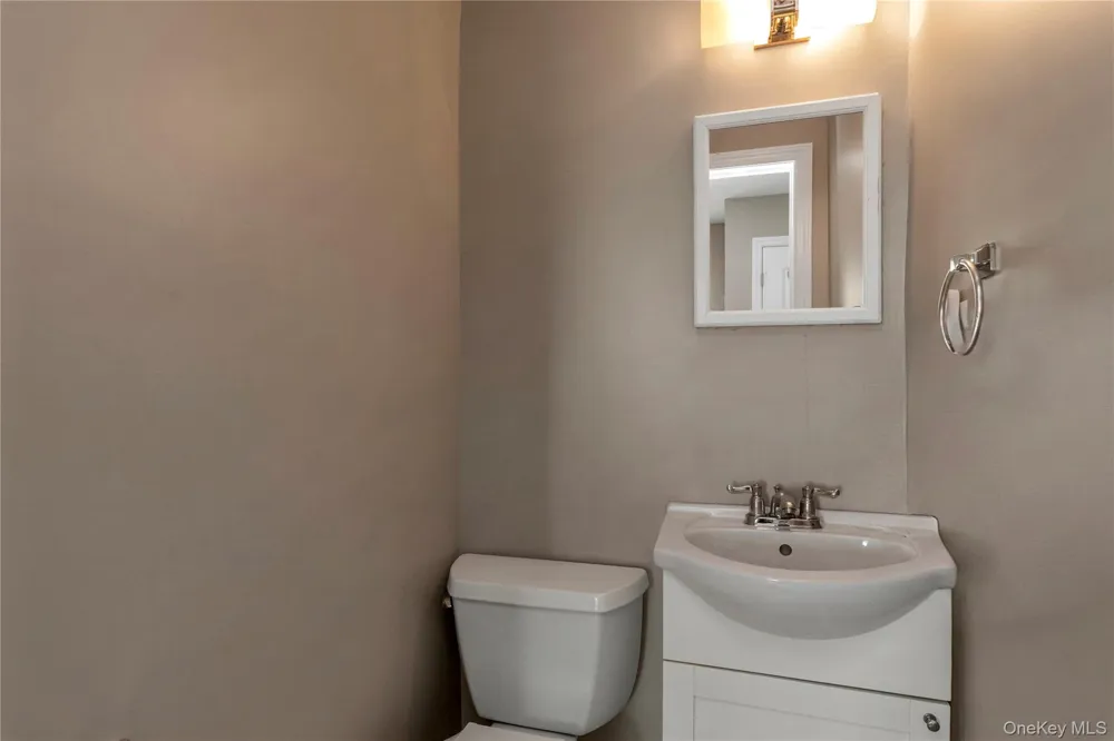 647 Jarvis Avenue Far Rockaway, NY 11691