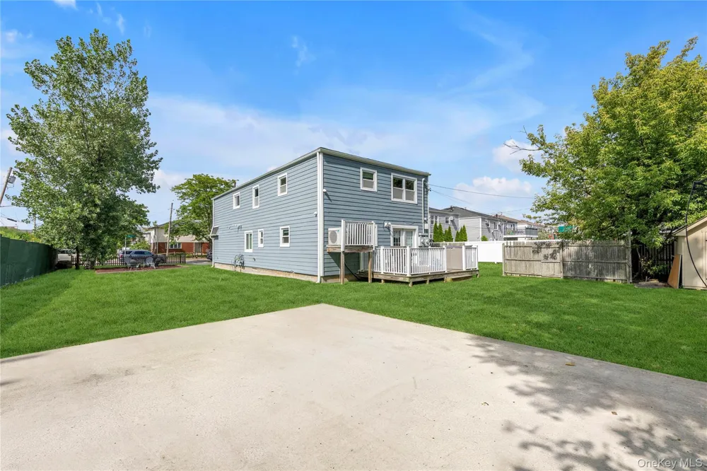 647 Jarvis Avenue Far Rockaway, NY 11691
