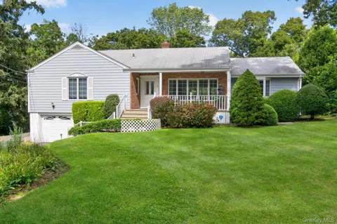 4 Woodleaf Court