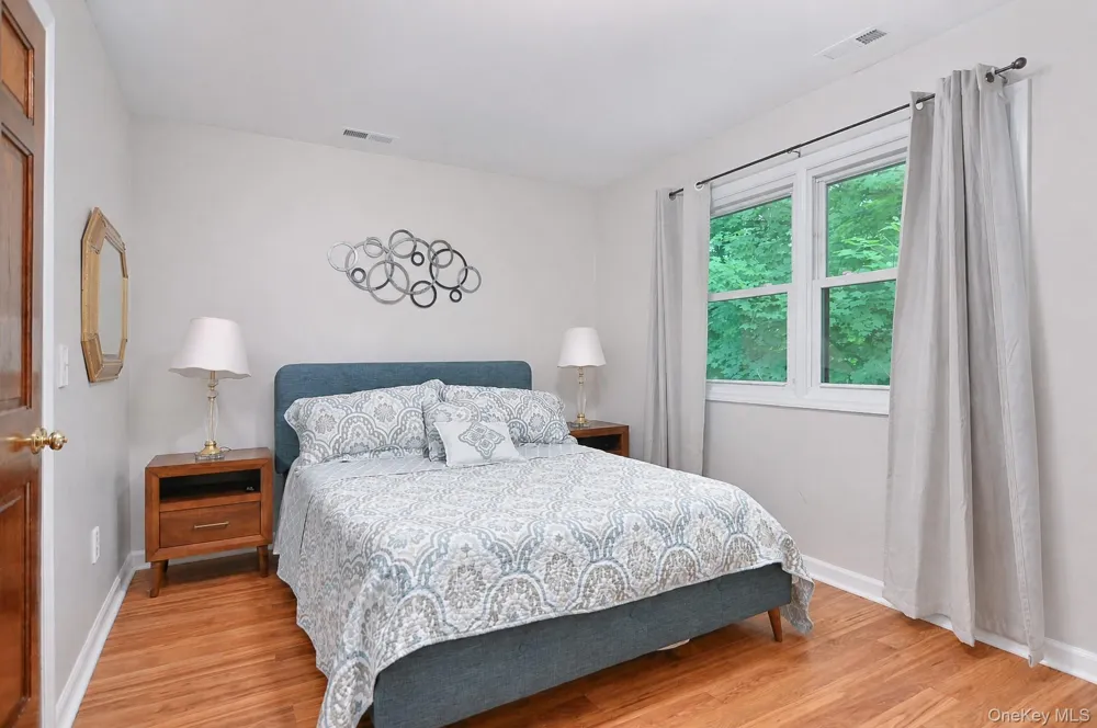 11 Coach Hill Drive Danbury, CT Call Listing Agent, CT 06811
