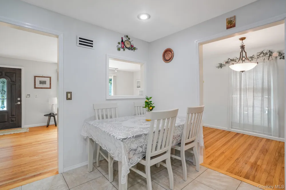 8 Hampton Road Poughkeepsie, NY 12603
