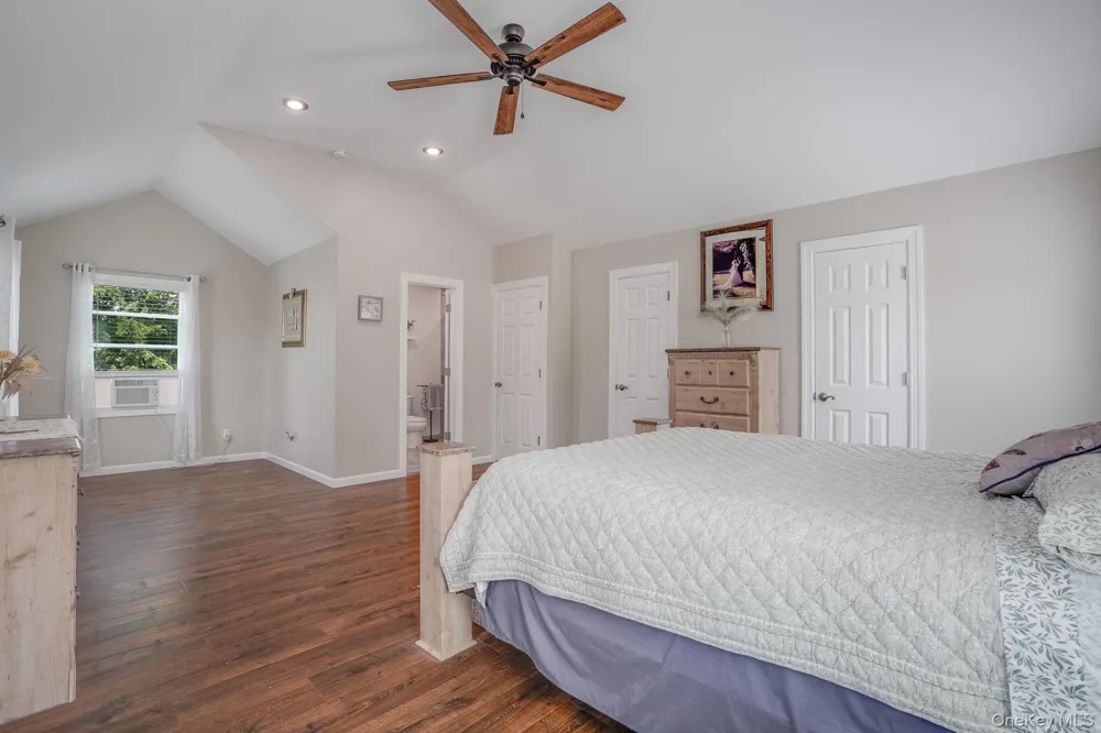8 Hampton Road Poughkeepsie, NY 12603