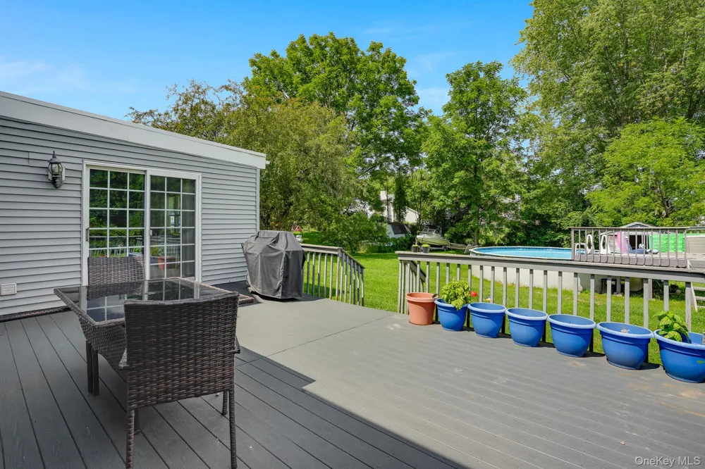 8 Hampton Road Poughkeepsie, NY 12603