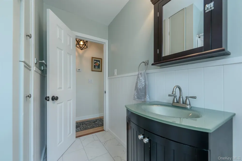 10 Lipton Street Kingston, NY 12401