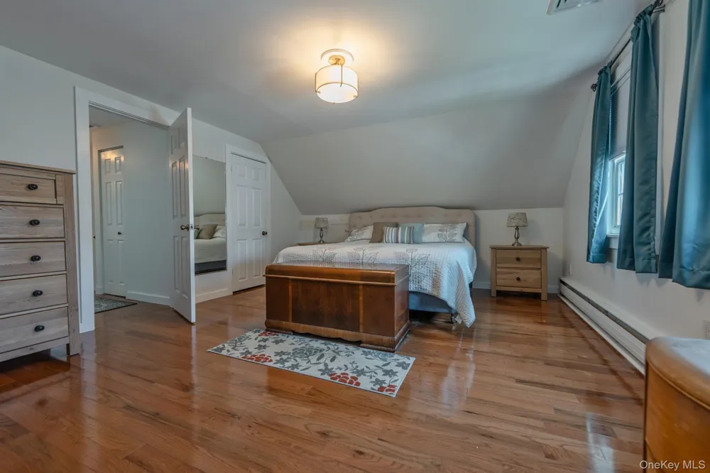 10 Lipton Street Kingston, NY 12401