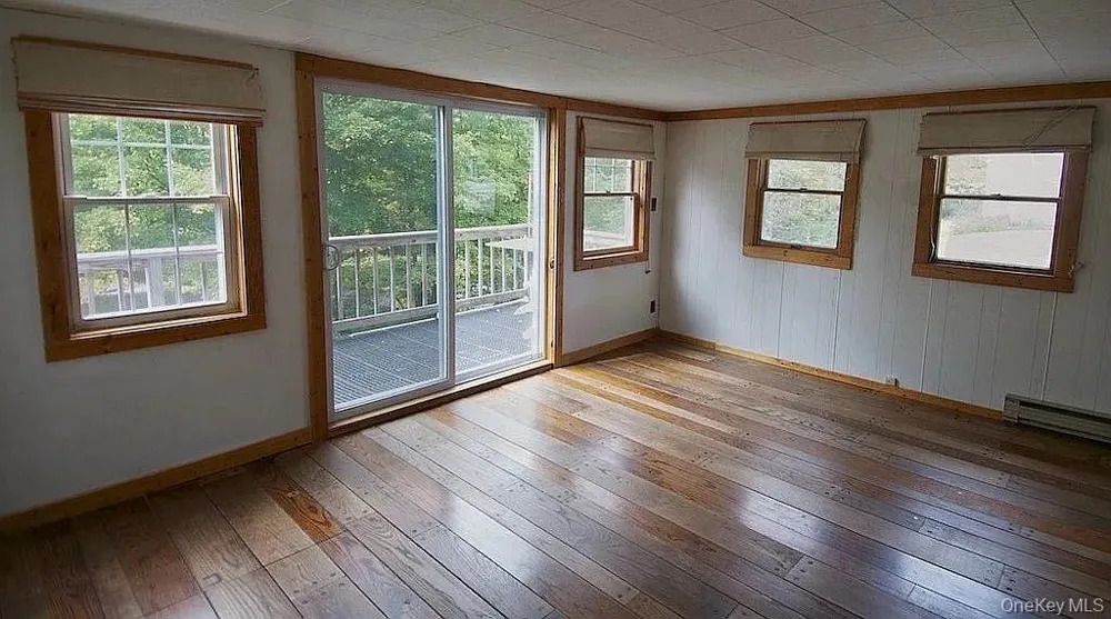 6201 State Route 42 Fallsburg, NY 12788
