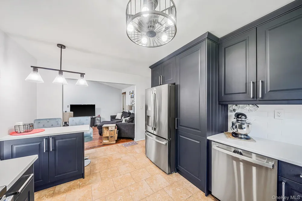 4 Balmoral Court Middle Island, NY 11953