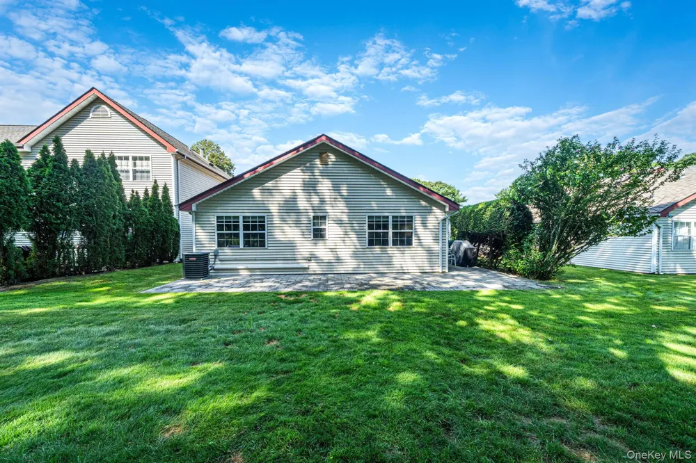 4 Balmoral Court Middle Island, NY 11953