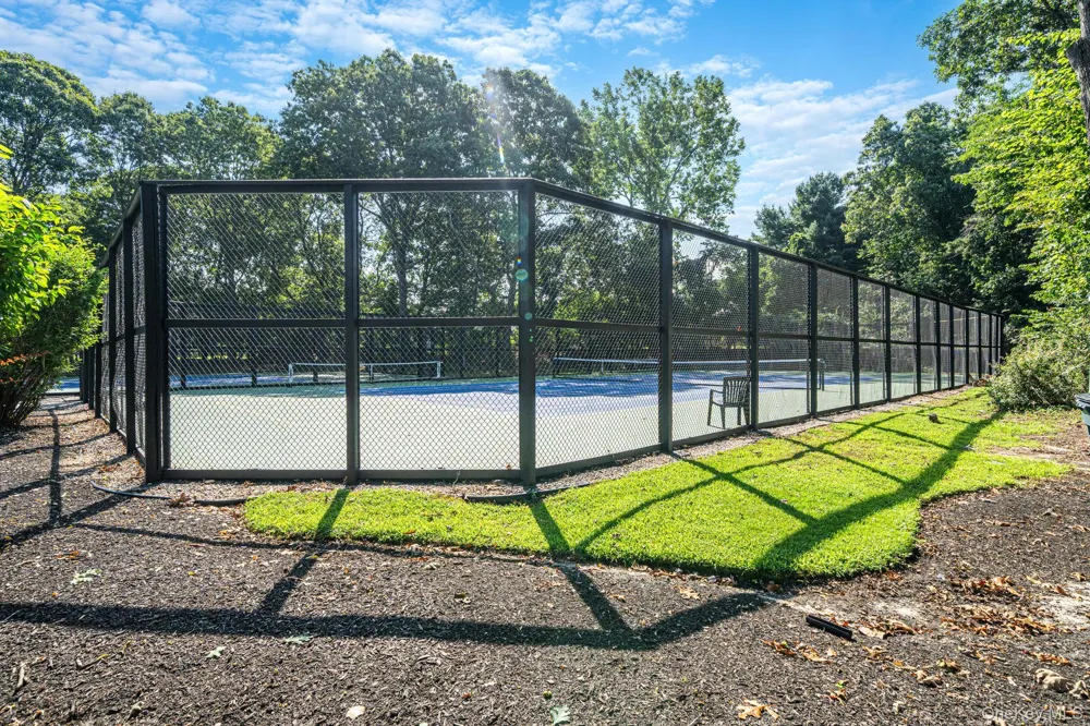 4 Balmoral Court Middle Island, NY 11953