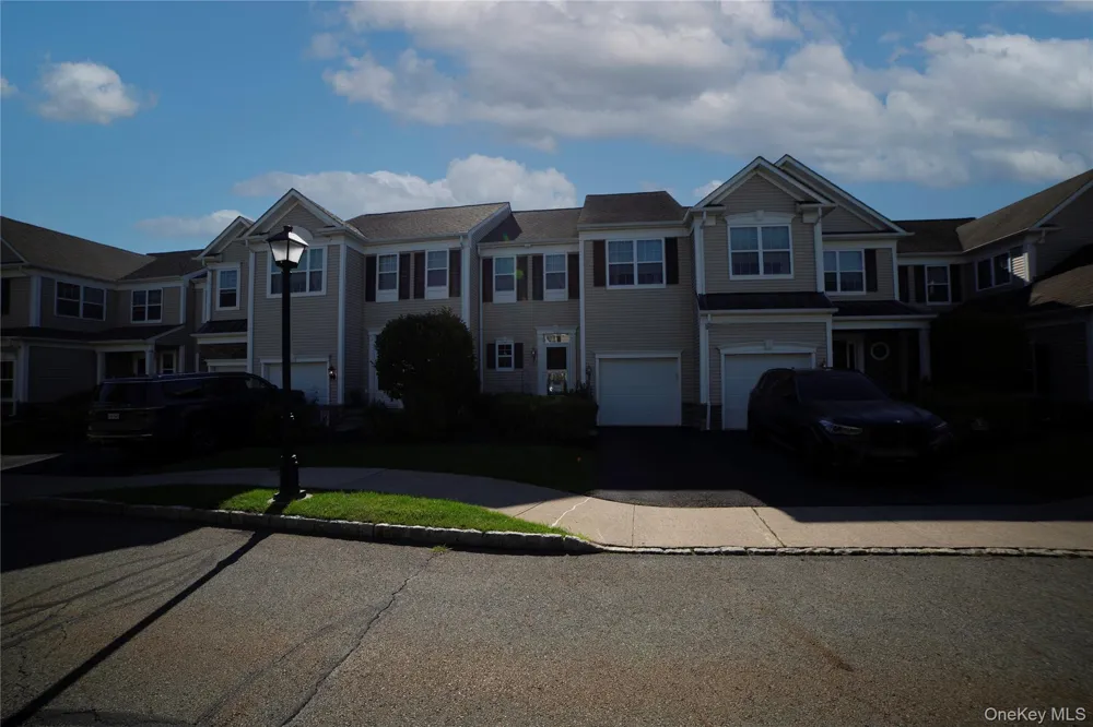 10 Bainbridge Place #704 Newburgh, NY 12550