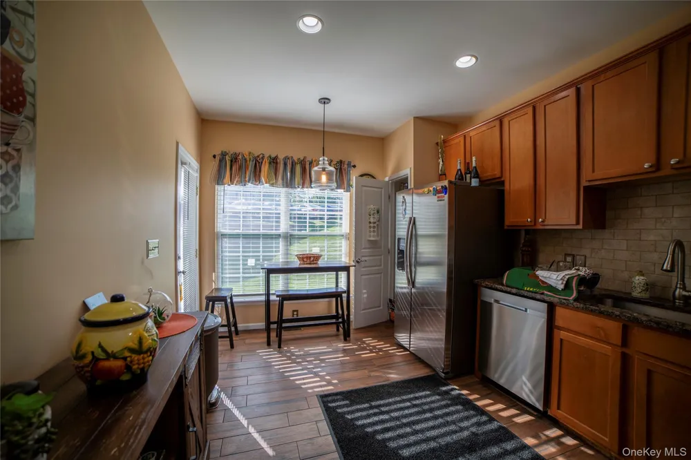 10 Bainbridge Place #704 Newburgh, NY 12550