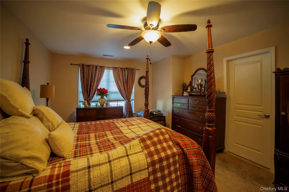 10 Bainbridge Place #704 Newburgh, NY 12550