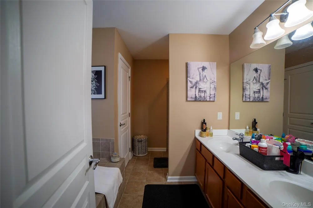 10 Bainbridge Place #704 Newburgh, NY 12550