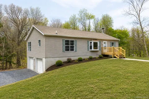 83 Weaver Road