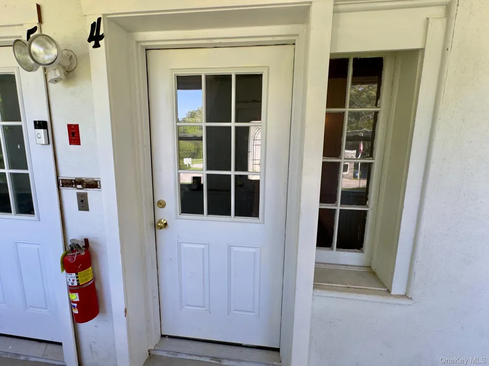 130 Mahopac Avenue #4 Granite Springs, NY 10527