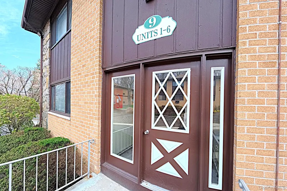 9 E Lawrence Park Drive #1 Piermont, NY 10968