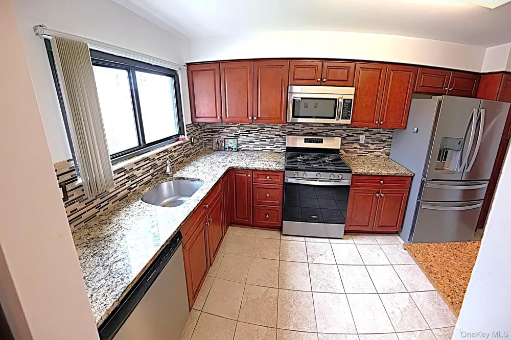 9 E Lawrence Park Drive #1 Piermont, NY 10968
