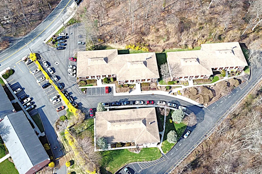 9 E Lawrence Park Drive #1 Piermont, NY 10968