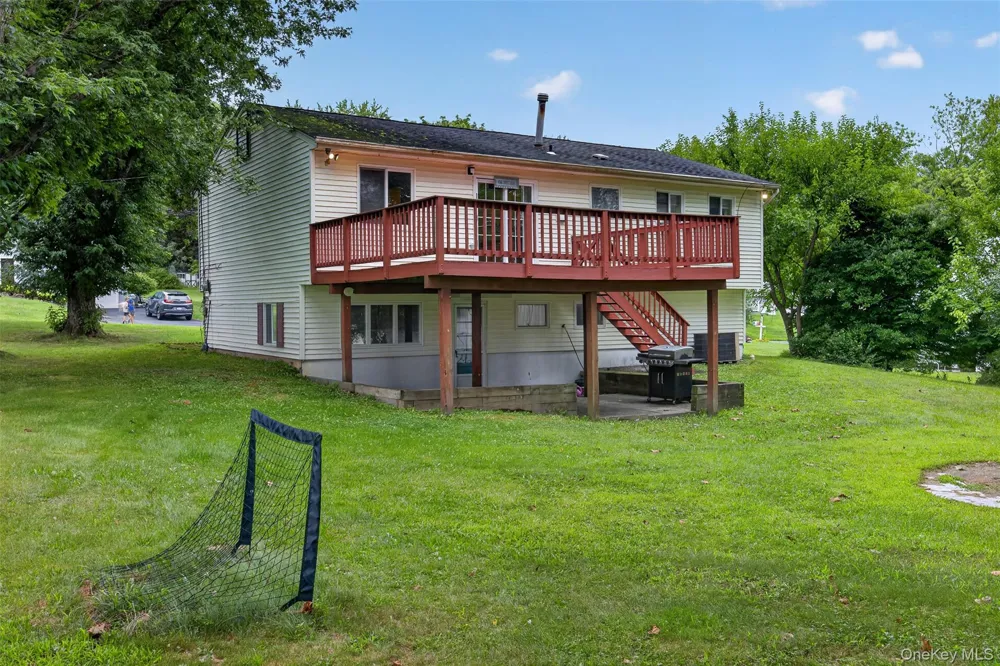 32 Surrey Road Chester, NY 10918