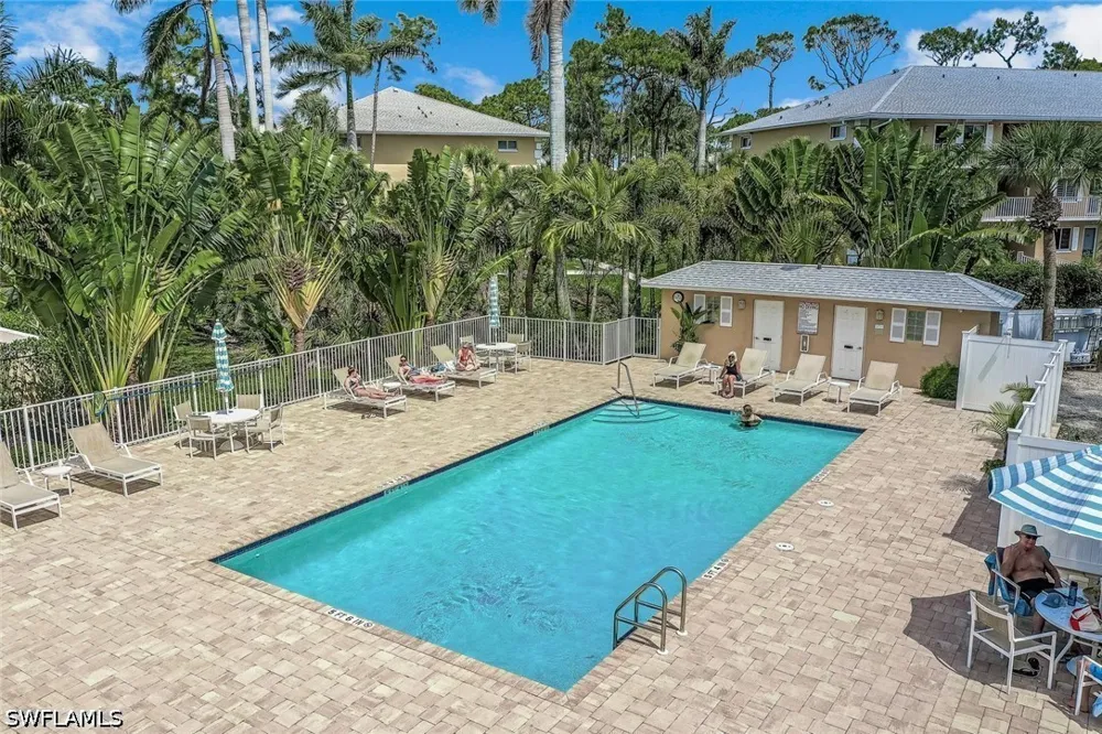 Sandpiper Bay Circle #I101 Naples, FL 34112
