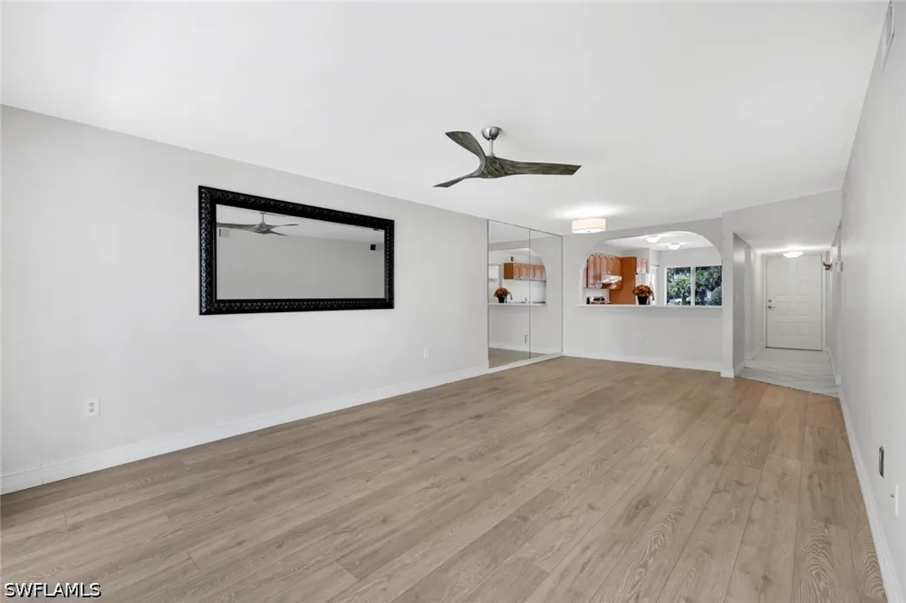 Sandpiper Bay Circle #I101 Naples, FL 34112