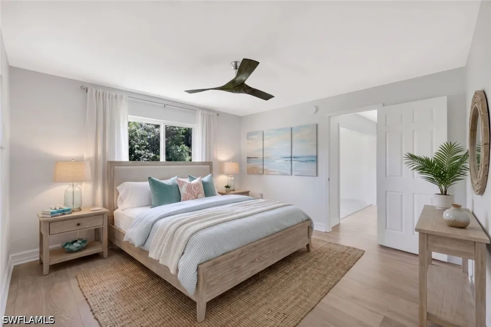 Sandpiper Bay Circle #I101 Naples, FL 34112