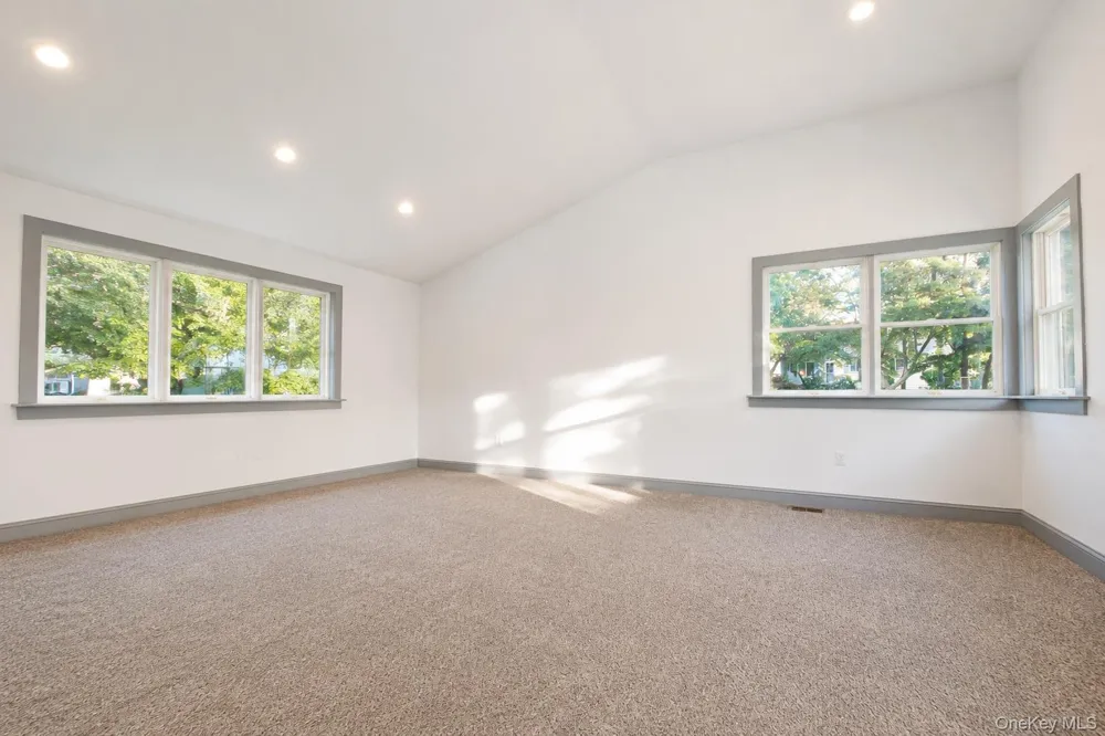 46 Quail Road Rocky Point, NY 11778