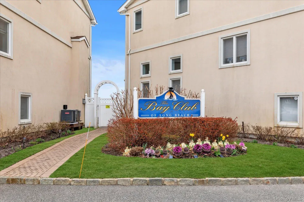 775 W Park Avenue #8 Long Beach, NY 11561