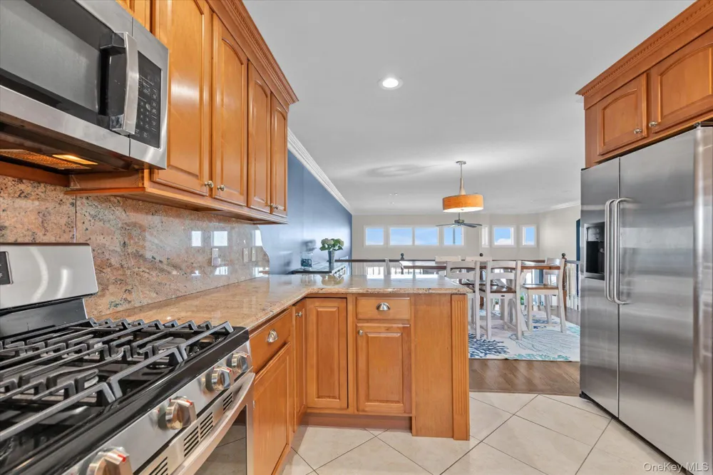 775 W Park Avenue #8 Long Beach, NY 11561