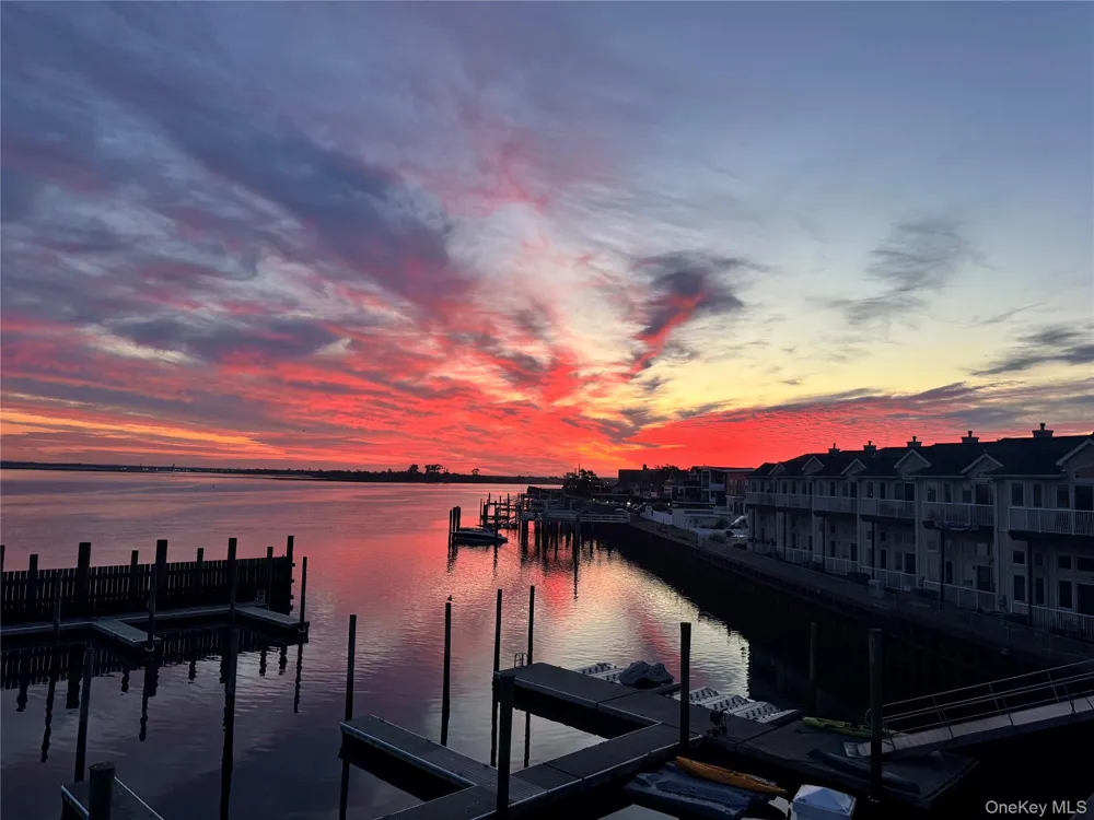 775 W Park Avenue #8 Long Beach, NY 11561