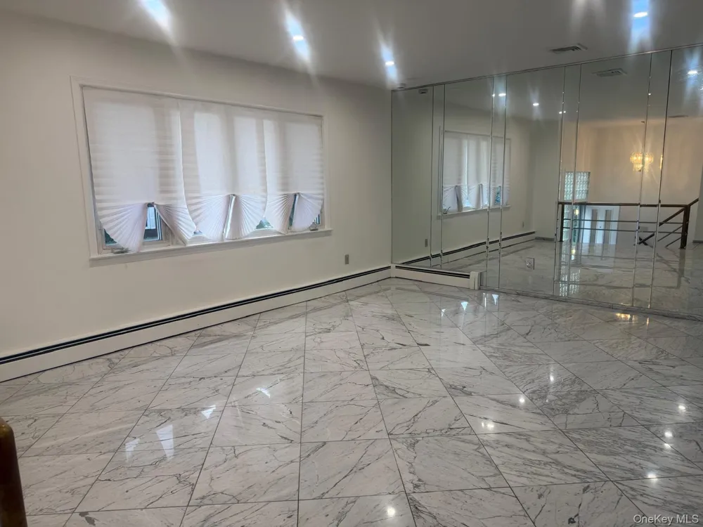 306 Hamilton Avenue #2nd Floor Hewlett, NY 11557