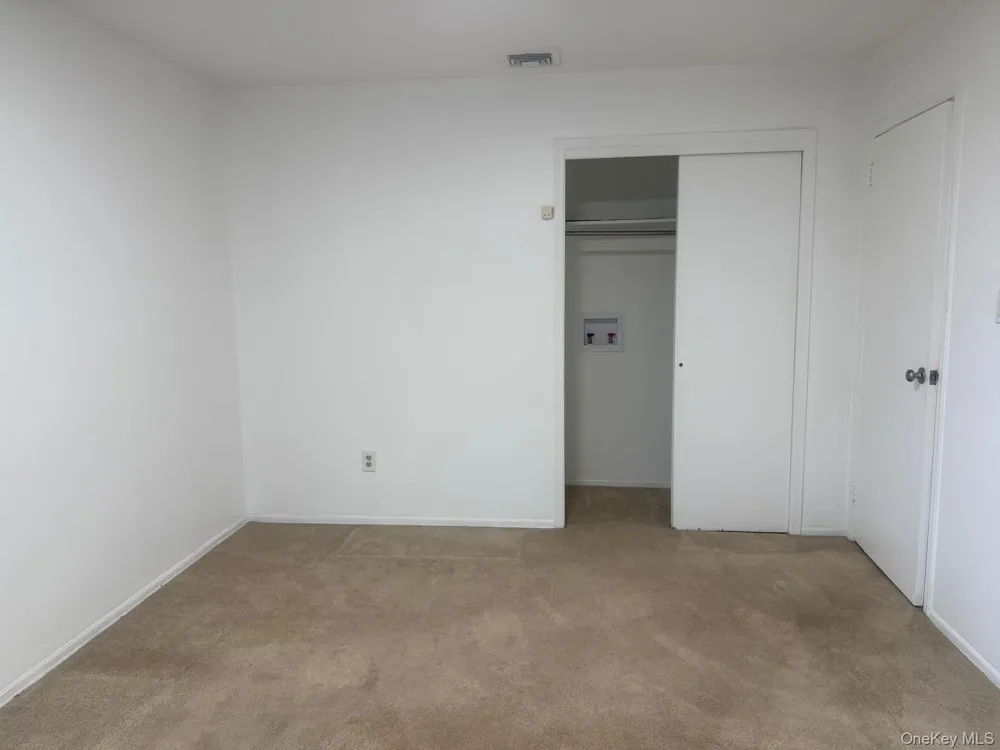 306 Hamilton Avenue #2nd Floor Hewlett, NY 11557