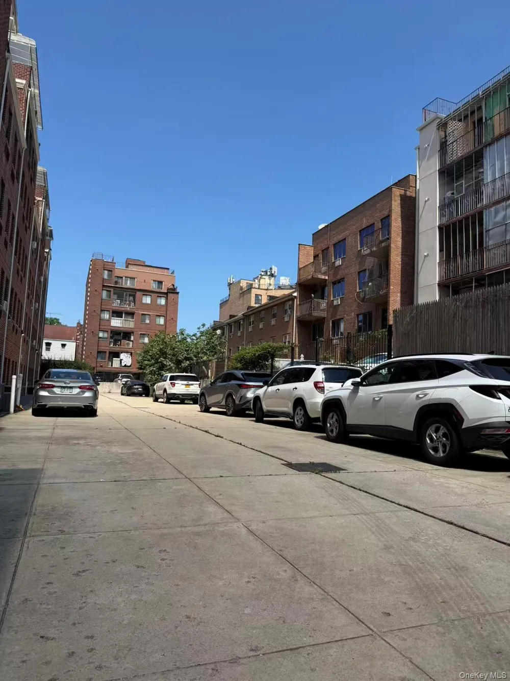 71-19 162nd Street #1I Fresh Meadows, NY 11365