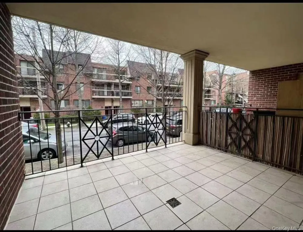 71-19 162nd Street #1I Fresh Meadows, NY 11365