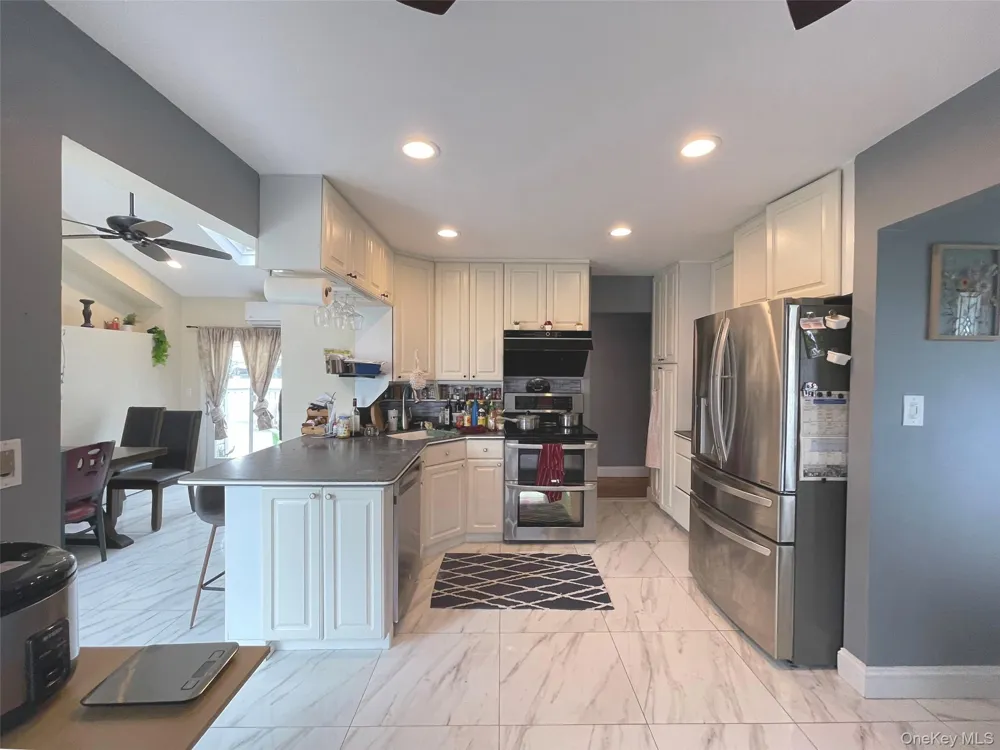 574 Rudwick Place East Meadow, NY 11554