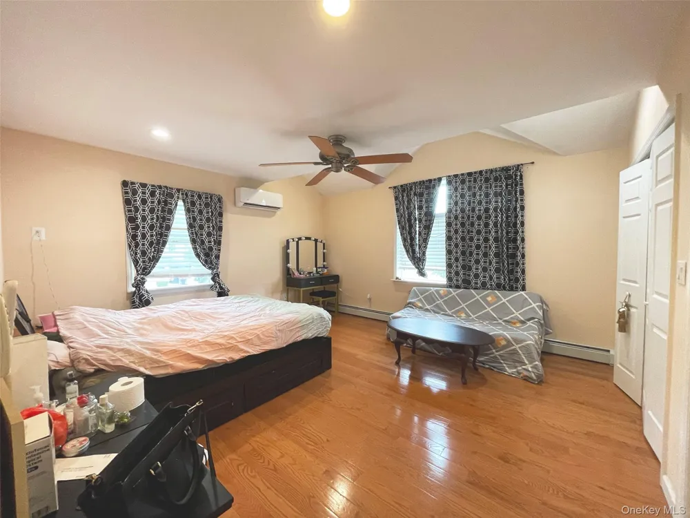 574 Rudwick Place East Meadow, NY 11554
