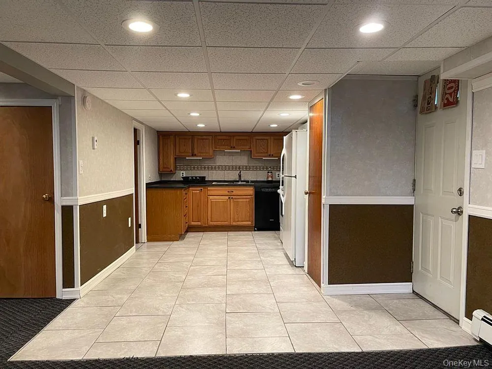 574 Rudwick Place East Meadow, NY 11554