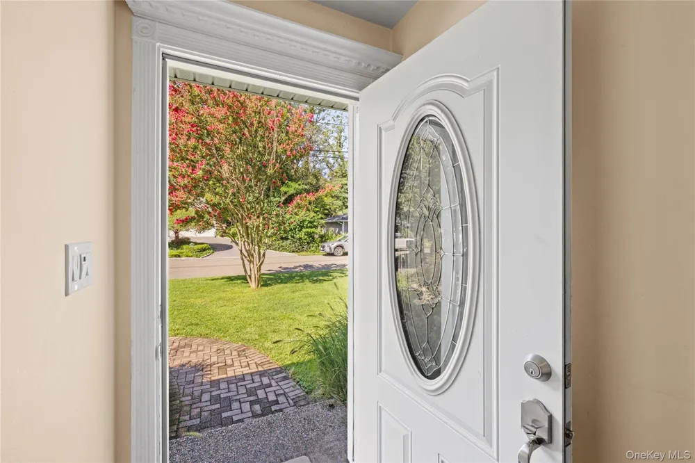 45 Marbeth Circle Miller Place, NY 11764