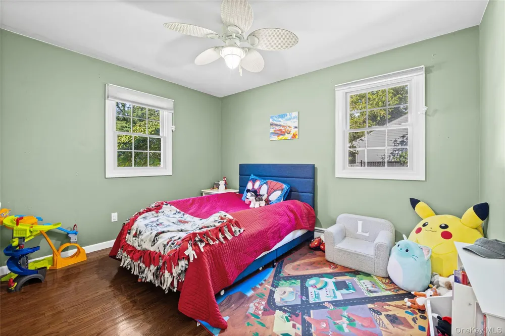 45 Marbeth Circle Miller Place, NY 11764