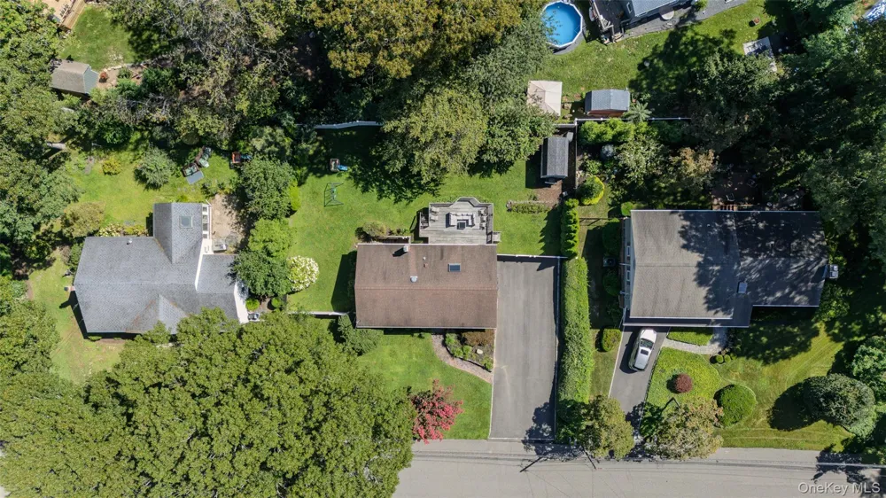 45 Marbeth Circle Miller Place, NY 11764