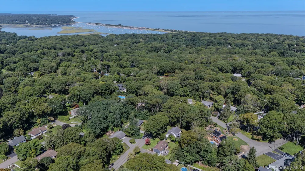 45 Marbeth Circle Miller Place, NY 11764