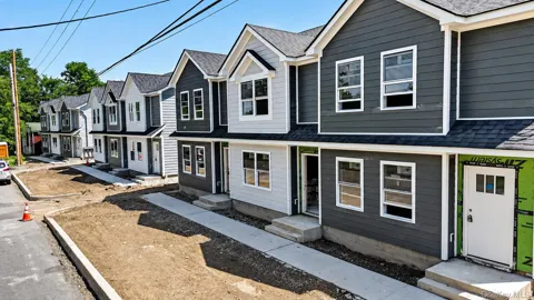 64 Manor Place