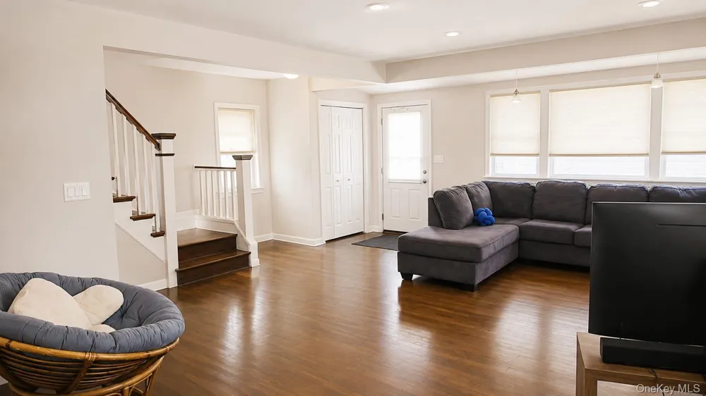 485 5th Avenue Cedarhurst, NY 11516